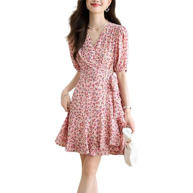 曲韩 一片式系带收腰显瘦碎花雪纺中长裙子气质独特漂亮夏季短袖连衣裙 女款 粉色