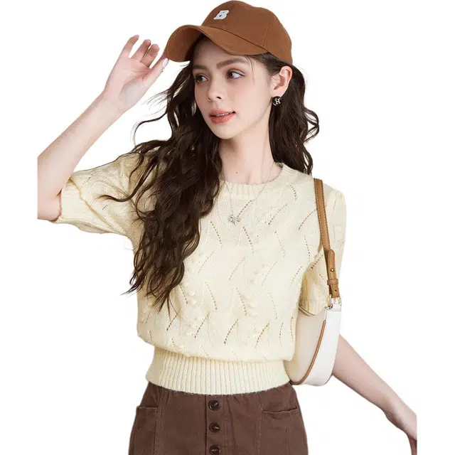 法文箱子 休闲百搭收腰纯色泡泡袖短袖圆领针织衫 女款