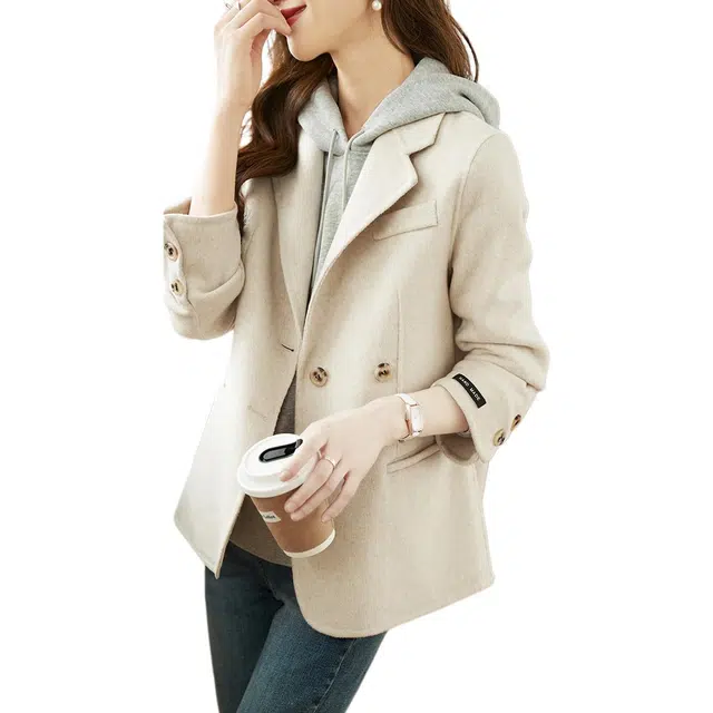 沫晗依美 纯色直筒短款舒适休闲长袖大衣 女款 米色