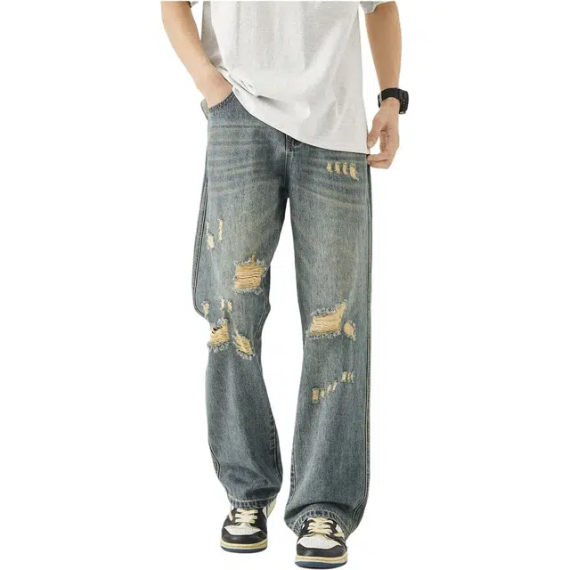 M JEANS STUDIOS 7