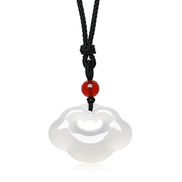 六桂福珠宝 祥云如意锁吊坠锁骨链 新中式轻奢高级感小众设计 玉髓 玉石项链 女款