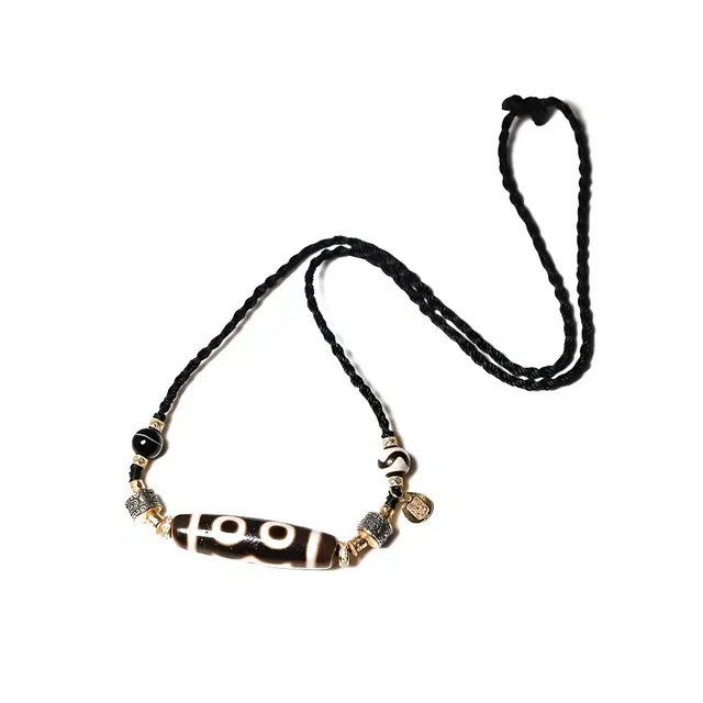 【八方进宝堆成山】 玉临门 藏式九眼天珠手工编织配饰 本命佛 水逆绝缘体 佳偶天成#好运  玛瑙 项链 男女同款情侣款