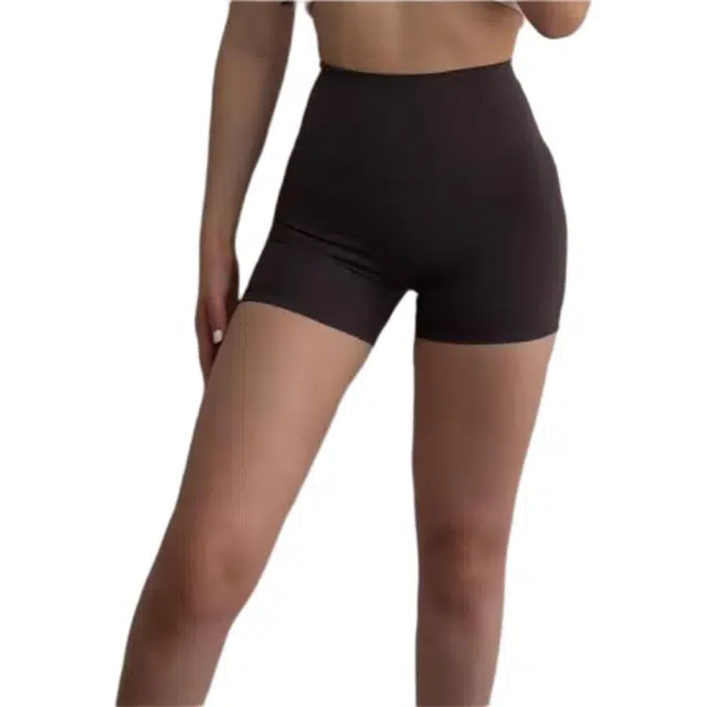 怪力萝莉  三分高腰提臀一片式无尴尬线透气速干跑步健身裤带口袋弹力  瑜伽短裤  女款