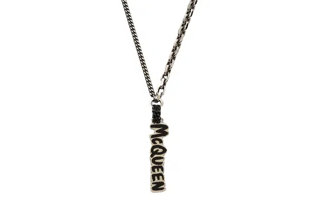 Alexander McQueen McQueen Graffiti