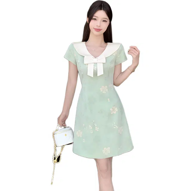 水中花 舒适休闲简约百搭短袖连衣裙 女款