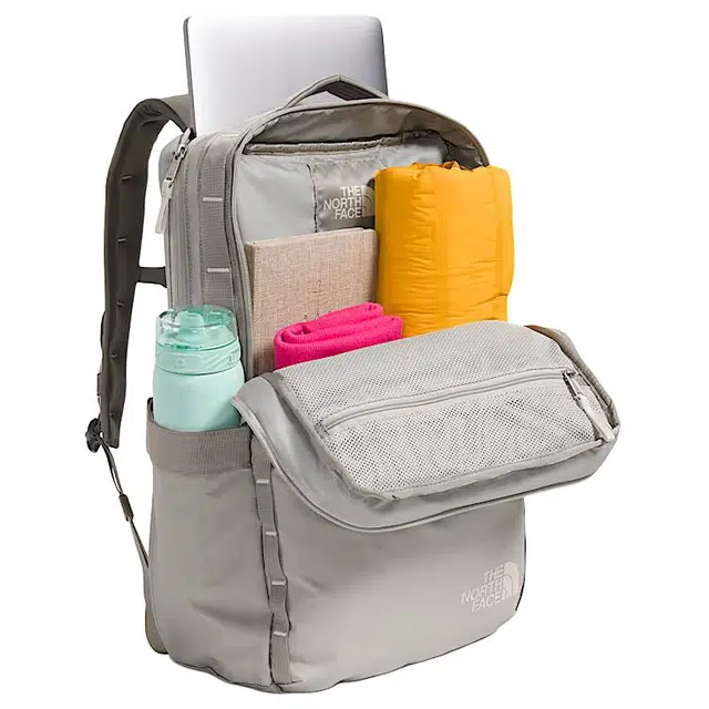 THE NORTH FACE 26L Base Camp Voyager