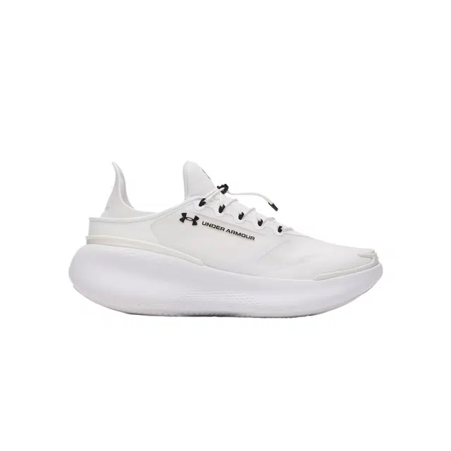 Under Armour Nova