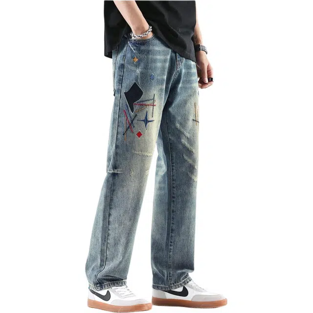 M JEANS STUDIOS 7
