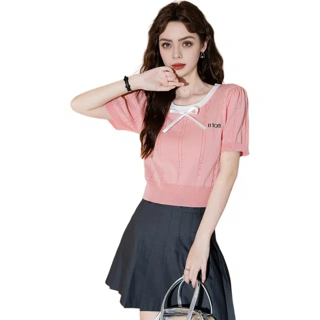 法文箱子 甜美可爱夏季纯色常规圆领修身短袖针织衫 女款