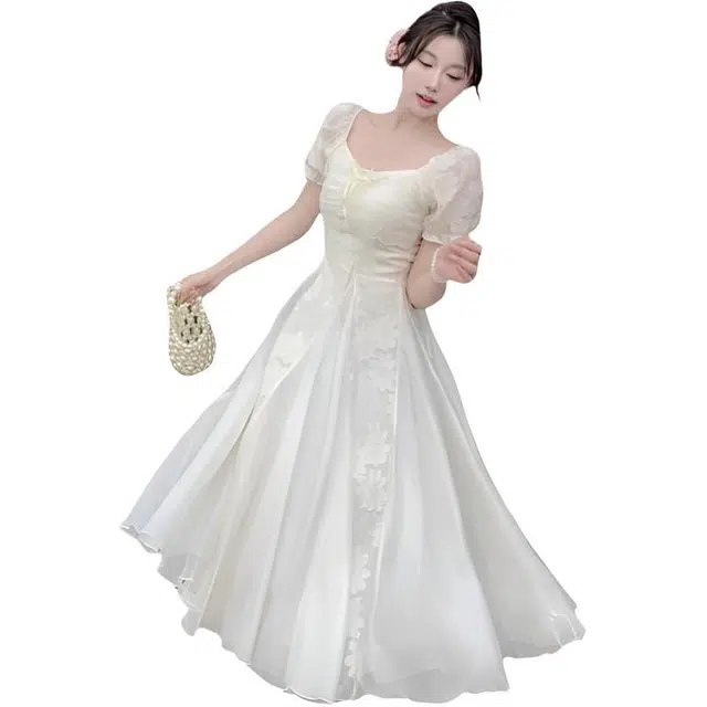 沐晓欣 法式复古纯欲高级感收腰插片式拼接仙气长款连衣裙 女款