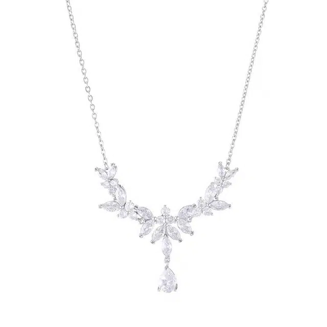 前方大荒野 紫藤花麦穗水滴轻奢小众设计日常通勤约会可调节爆闪森系清冷浪漫 百搭款 时尚项链 女款