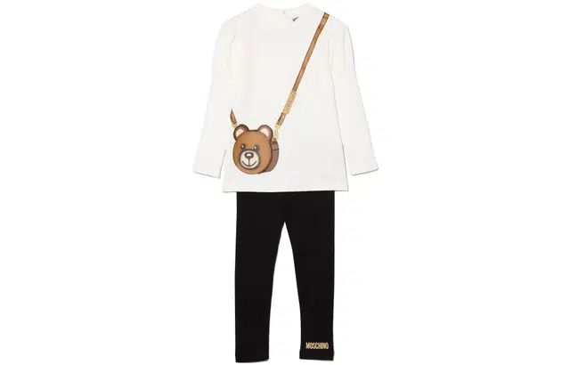MOSCHINO T
