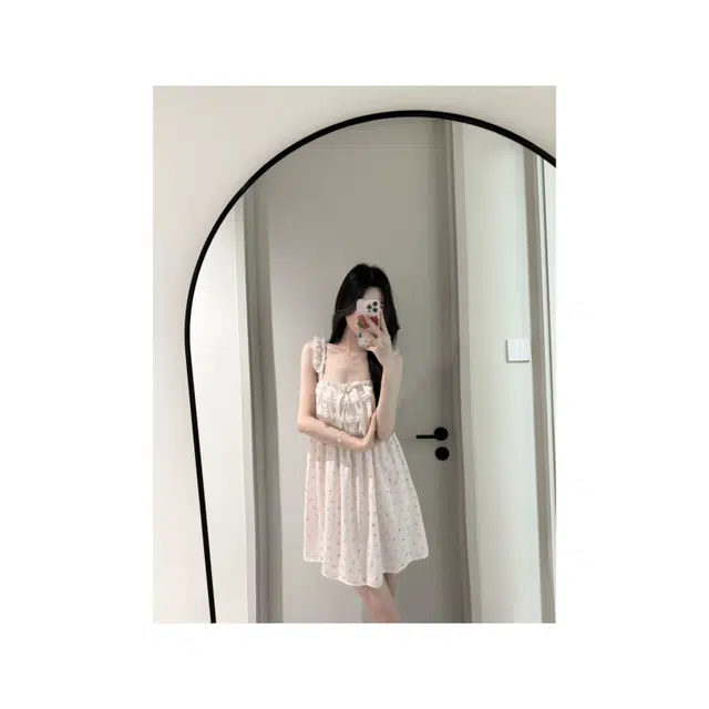 依钗 小清新精致甜美温柔碎花舒适公主风荷叶边吊带连衣裙 女款