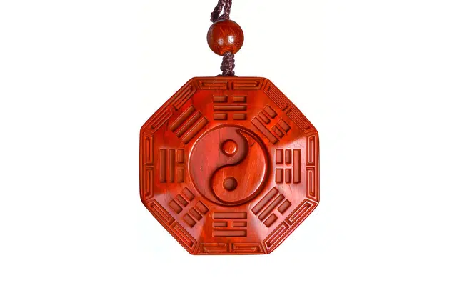 檀欣 国风 雕刻高档红木高油高密太极八卦吊坠灵隐寺招财纳福吉祥平安 复古平安道家转运护身挂坠 紫檀属 木作项链 男女同款情侣款