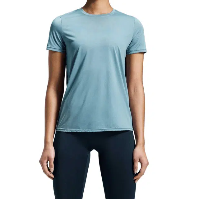On Core-T logo T
