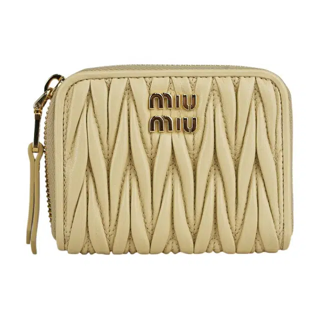 MIU MIU