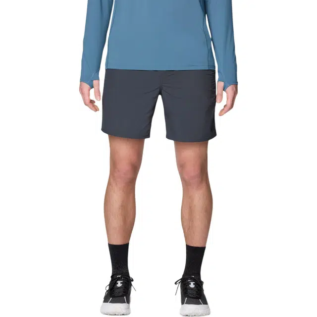 MOUNTAIN HARDWEAR