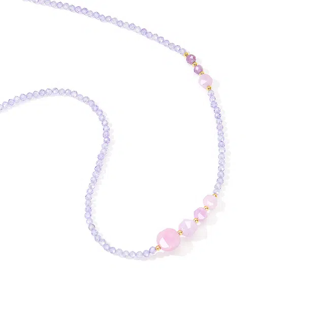 Lady go choker