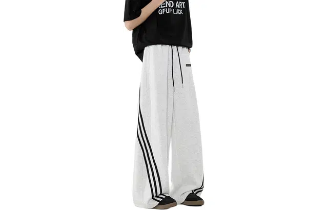 URBAN AUTHENTIC