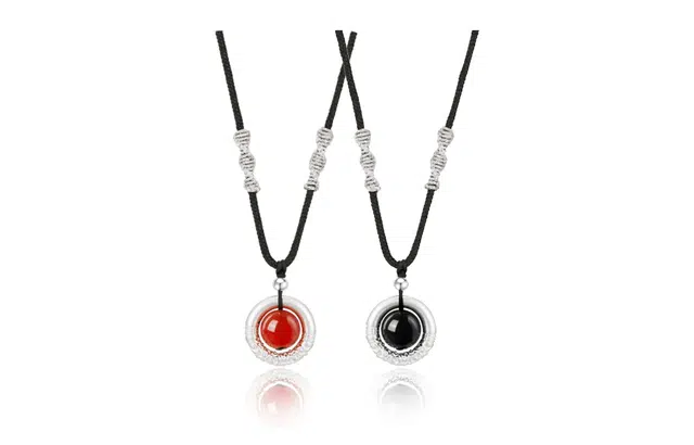 尚银福 平安相思豆 国潮新中式时尚优雅气质轻奢高级感 复古小众创意设计平安扣百搭锁骨链 好运 玛瑙 项链 女款