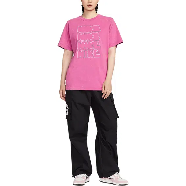 Nike Sportswear Essential