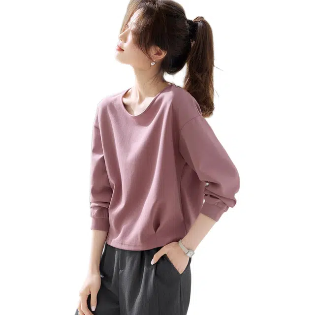 沫晗依美 长袖舒适显瘦休闲百搭纯色常规圆领收腰套头卫衣 女款