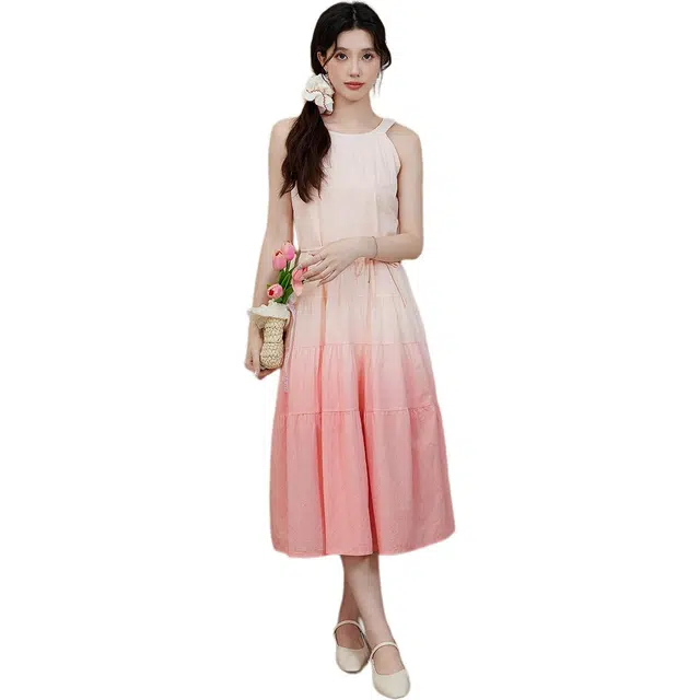 黛尔佳人 甜美度假风渐变挂脖女春夏吊带裙无袖连衣裙  女款