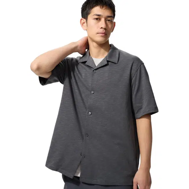 UNIQLO T