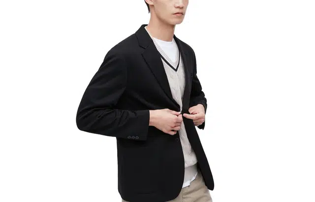 UNIQLO V