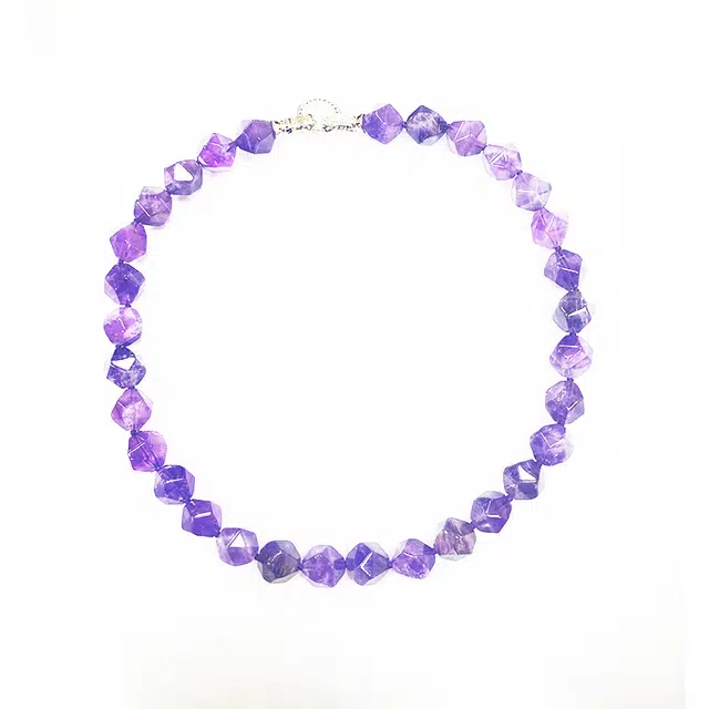 龙弗 【神秘韵紫】紫气东来东方美学精致高级感事业有成玩转时尚自然之美温柔气质低调奢华 不规则切面小众设计 水晶 项链 女款