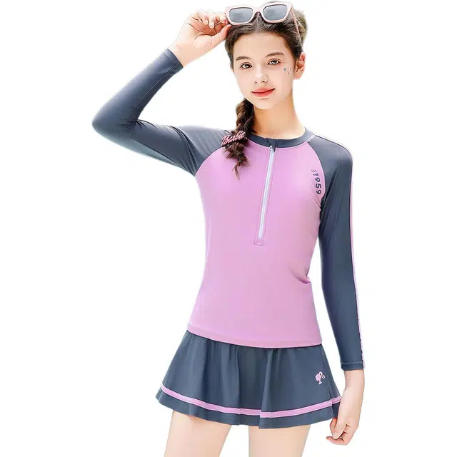 Barbie LOGO