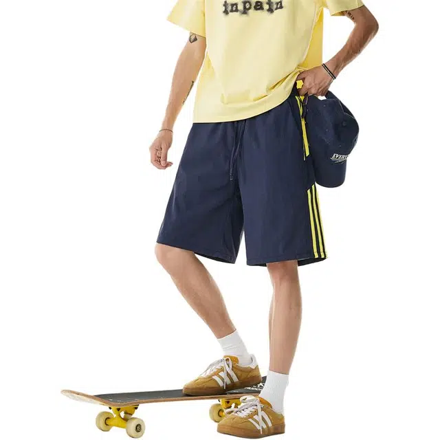 顶峰保罗 冰丝速干条纹简约运动直筒五分裤情侣款宽松小众百搭潮流凉感透气舒适休闲短裤 男女同款