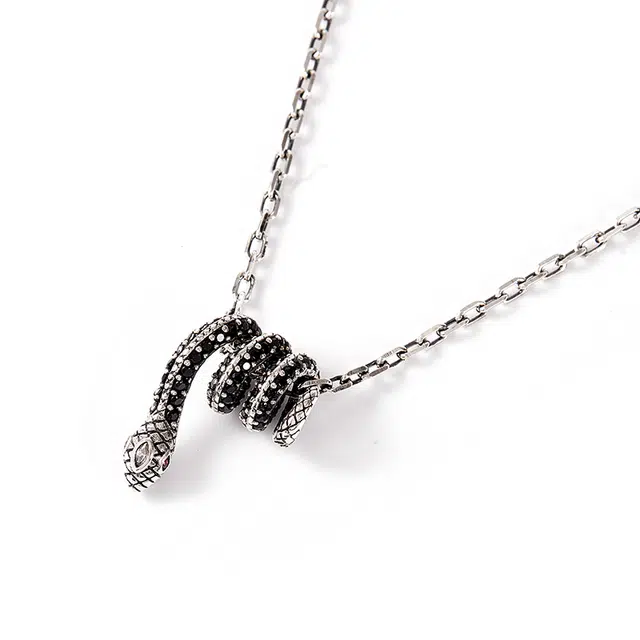 N10-1105 Native Stranger 925