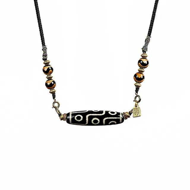 【臻藏.文创】  玉临门  中式名族风护身吊坠九眼天珠 天官赐福 做工精良  玛瑙 项链 男女同款情侣款