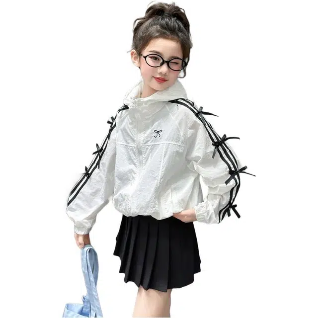 雅鹿户外服 透气百搭连帽防晒服 白色 儿童款