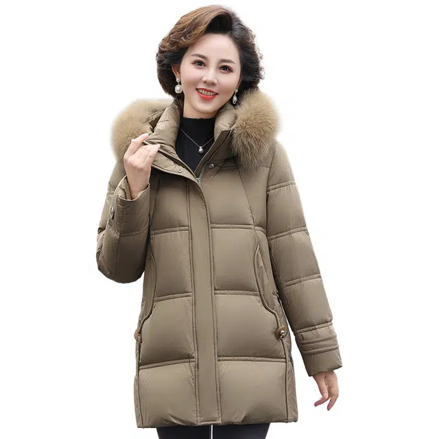 雅鹿 百搭版中老年御寒防风保暖加厚保暖时尚妈妈装羽绒服 女款