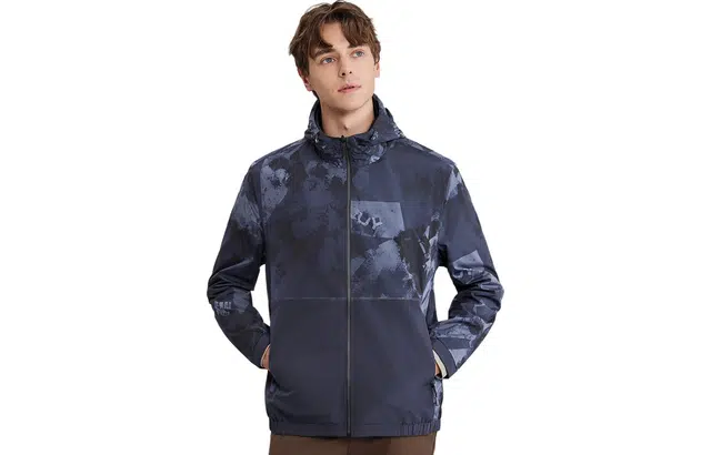 红豆 字母图案迷彩商务休闲双面穿夹克外套 男款