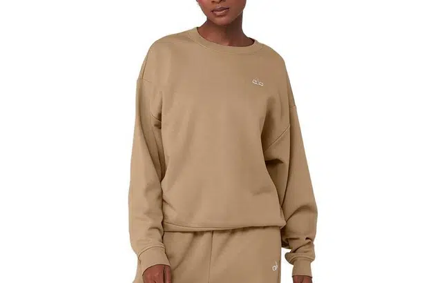 alo yoga ACCOLADE CREW NECK PULLOVER JISOO