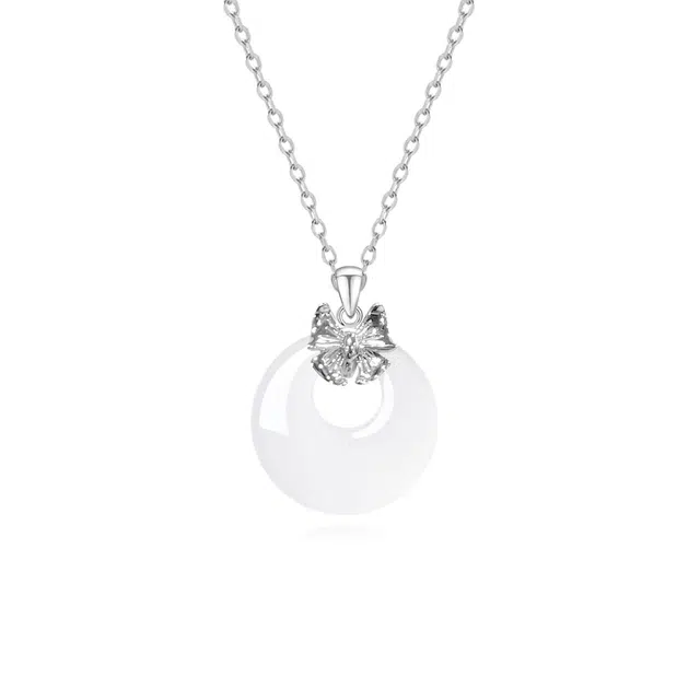 周大生 【平安顺遂】好运蝴蝶结平安 新中式 招财纳褔  国风 极简百搭 福运蝶 优雅贵气感#好运 玉髓 项链 女款