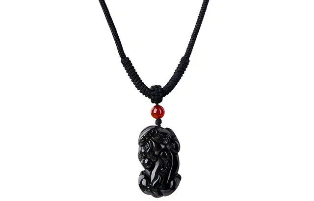 石头记 招财 吞金兽貔貅 新中式国风高级感气质长链 黑色编绳配饰 礼盒款 黑曜石 项链 男女同款情侣款