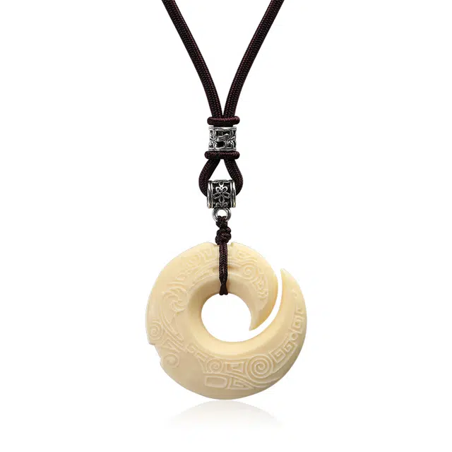 周帝王 时来运转平安扣国潮吊坠 新中式国风本命年纳福转运幸运轻奢小众 象牙果 项链 男女同款情侣款