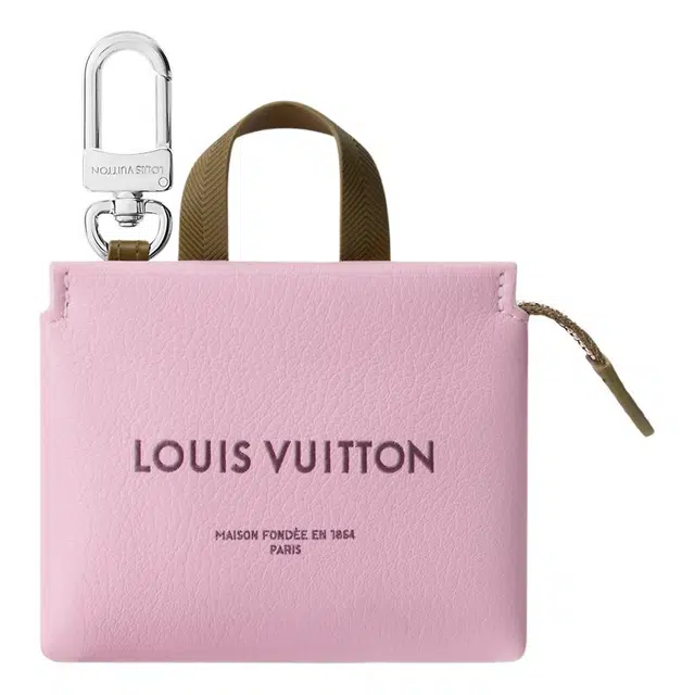 LOUIS VUITTON x Nigo FW25 Logo