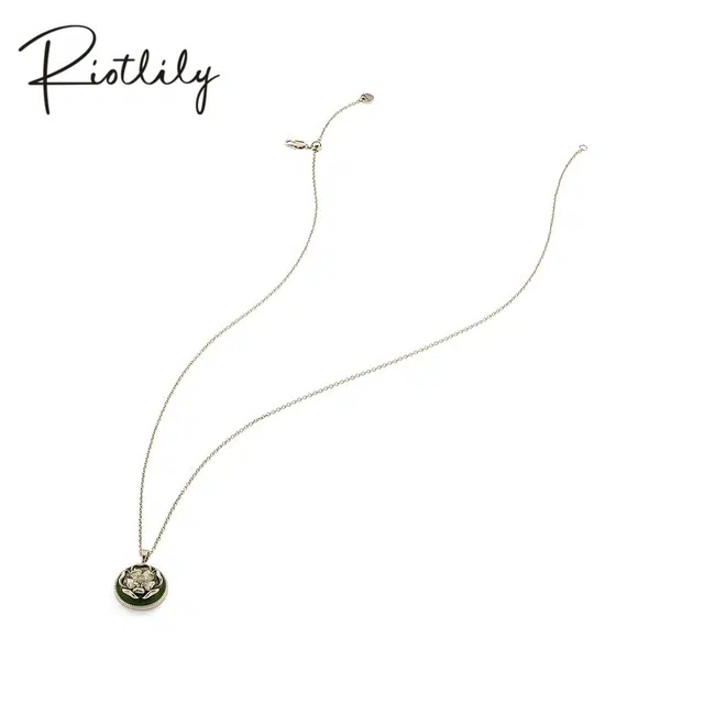 RiotLILY Rosa