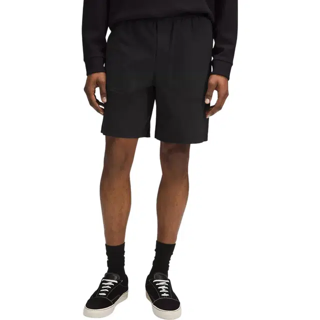 lululemon SS23 VersaTwill Versa 8"