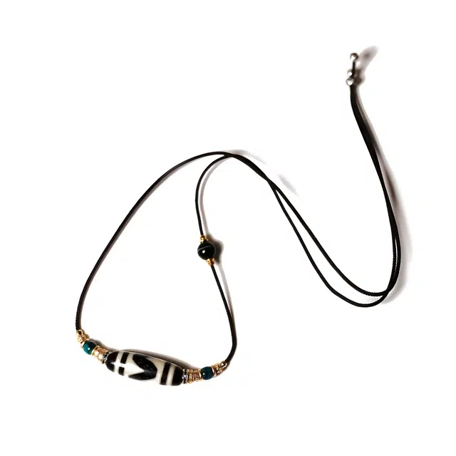 【发财的风吹不停】 玉临门 藏式九眼天珠手工编织配饰 本命佛  水逆绝缘体  佳偶天成#好运 玛瑙 项链 男女同款情侣款