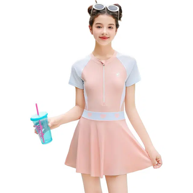 Barbie LOGO