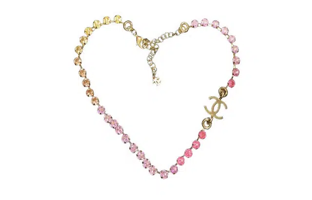 CHANEL C -