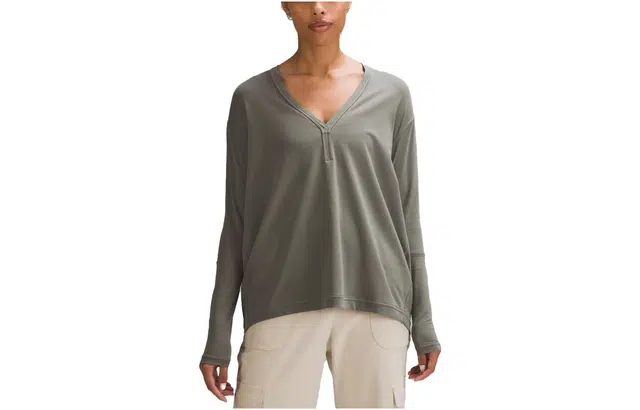 lululemon Back in Action V-Neck Long Sleeve Tee