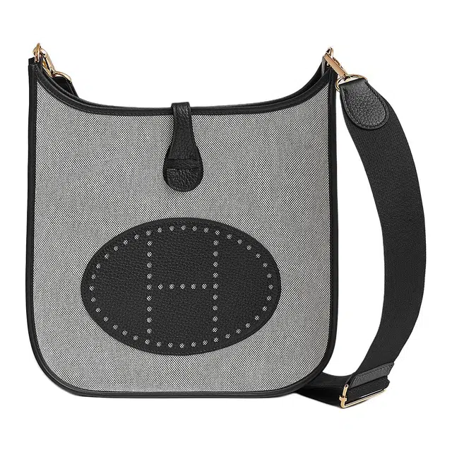 HERMES Evelyne III 29