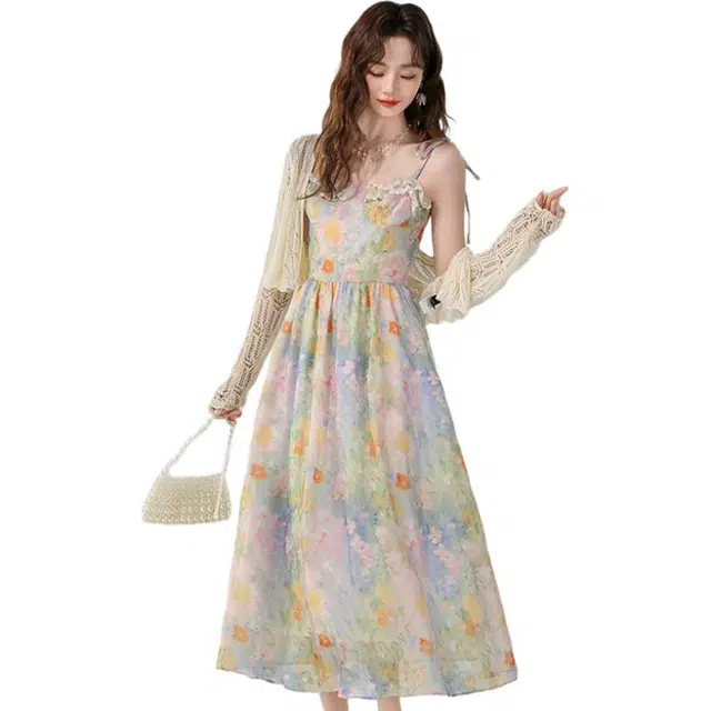 雾闪闪 法式沙滩度假风吊带裙连衣裙晕染碎花长裙百搭开衫裙装套装 女款